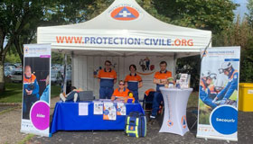 Photo stand Protection Civile